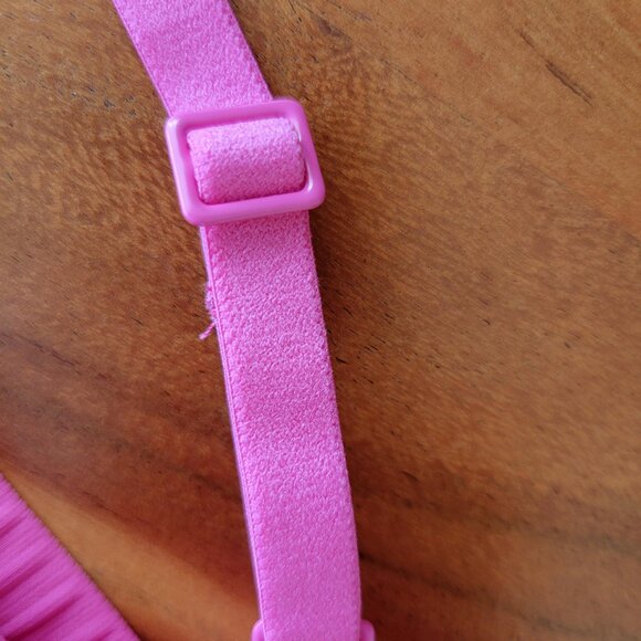 NWOT Free People Intimately Size M Pink Triangle Cup Bralette - Picture 4 of 6